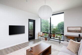 1632 N Franklin Pl in Milwaukee, WI - Foto de edificio - Building Photo