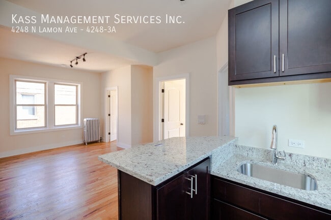 4248 N Lamon Ave in Chicago, IL - Building Photo - Building Photo