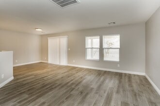 8924 W Perfect Diamond Ct in Las Vegas, NV - Building Photo - Building Photo