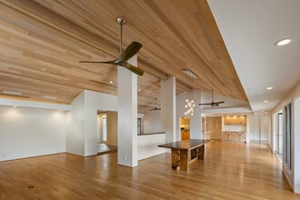 4639 Waipahee Pl in Honolulu, HI - Building Photo - Building Photo