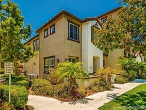 2145 Caminito Elda in Chula Vista, CA - Building Photo - Building Photo