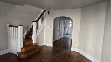 5838 Carpenter St in Philadelphia, PA - Building Photo - Building Photo