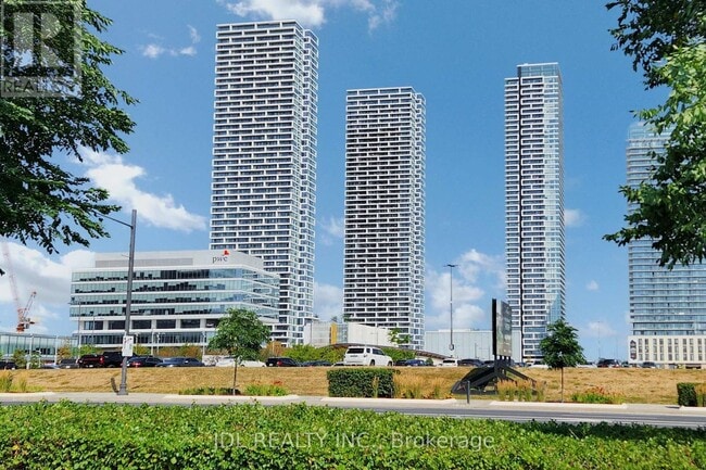 property at 905 Portage Pkwy