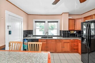 404 Mt Auburn St in Watertown, MA - Building Photo - Building Photo