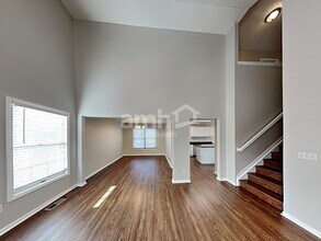 421 Furman St in Pickerington, OH - Foto de edificio - Building Photo