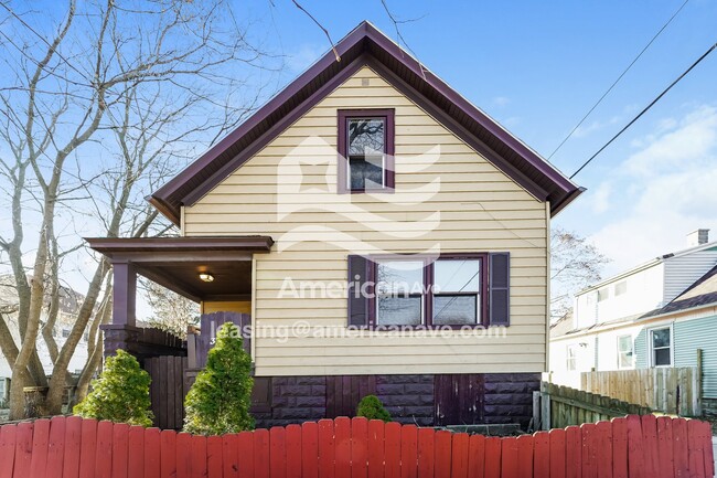 property at 3113 N 40th St