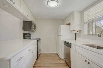 6315 La Costa Dr in Boca Raton, FL - Building Photo - Building Photo