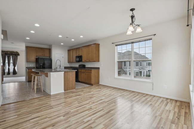 25485 Feltre Ter in Chantilly, VA - Building Photo - Building Photo