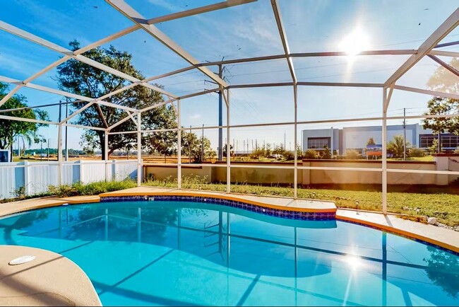 property at 985 Andrea Ridge Ct