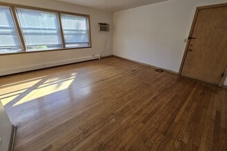 4114 N Kedvale Ave in Chicago, IL - Building Photo - Building Photo