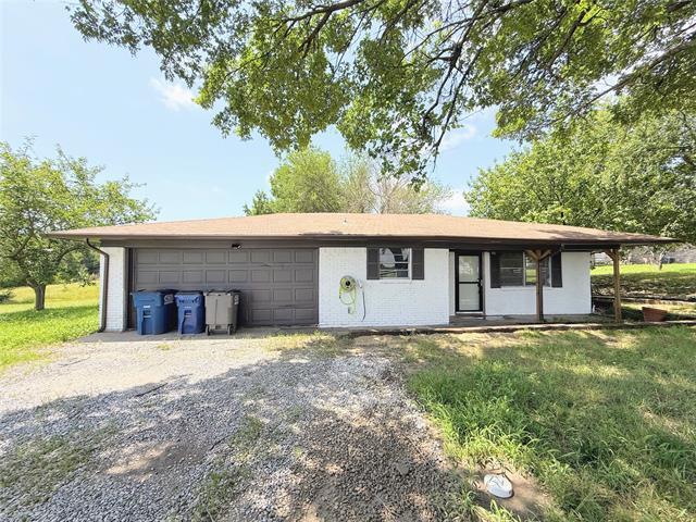 property at 1311 E College St