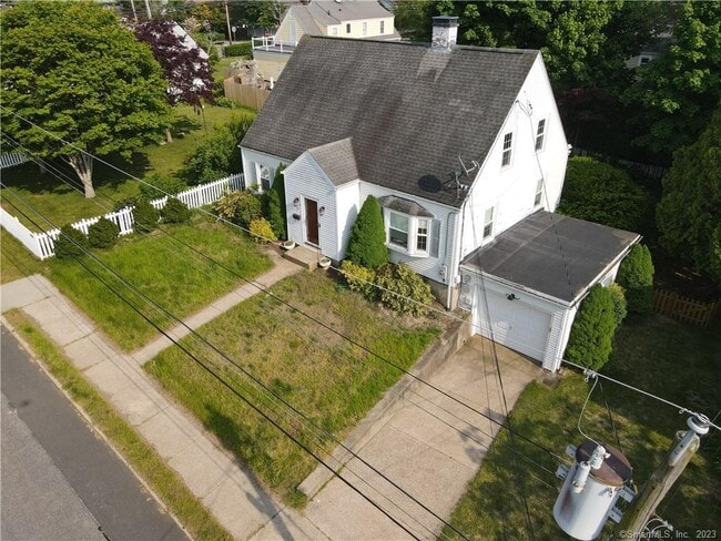59 Aitchison Dr in New London, CT - Building Photo - Building Photo