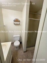 9745 SW Lookout Terrace in Beaverton, OR - Building Photo - Building Photo