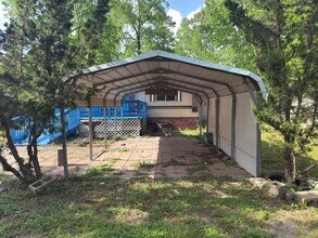 109 Birchwood Dr in Willis, TX - Building Photo - Building Photo