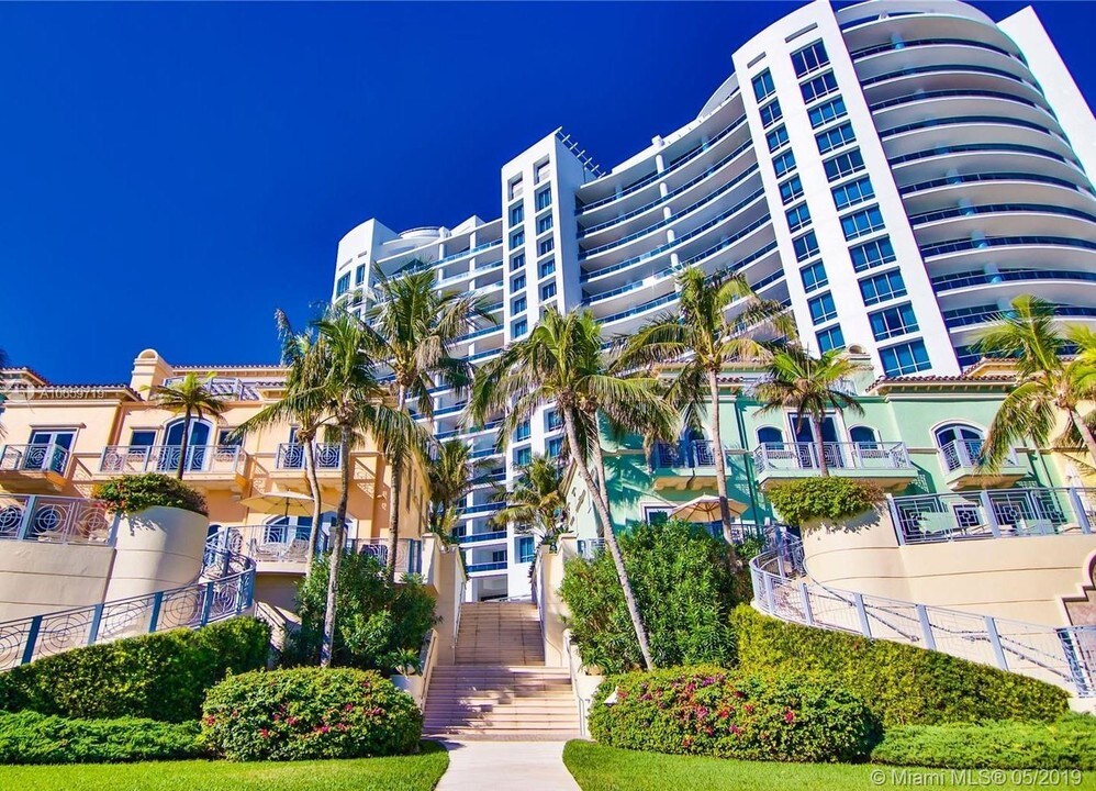 5959 Collins Ave-Unit -1208 in Miami Beach, FL - Foto de edificio