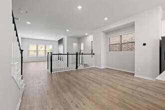 4831 Aldenbury St in Dallas, TX - Building Photo - Building Photo