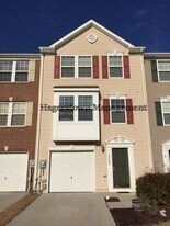 18226 Roy Croft Dr in Hagerstown, MD - Building Photo