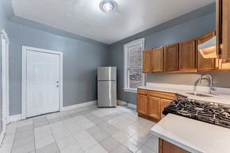 1426 S Avers Ave in Chicago, IL - Building Photo - Building Photo