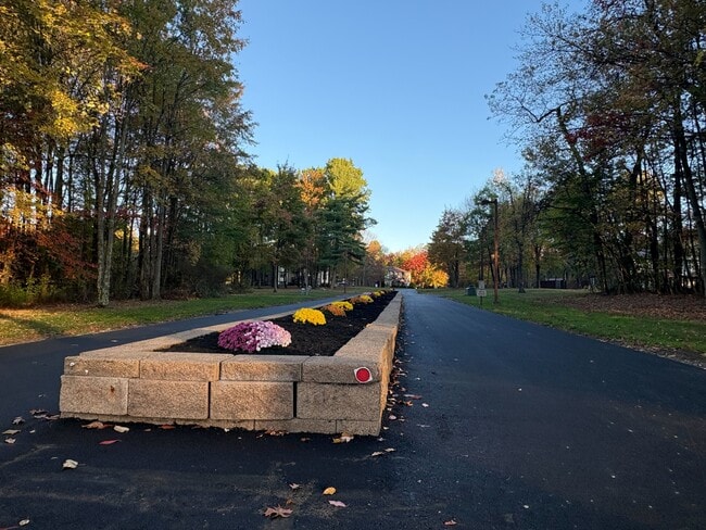 Brookside Commons in Meadville, PA - Building Photo - Building Photo