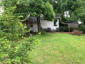 1515 Karen Ave in Austin, TX - Building Photo - Building Photo