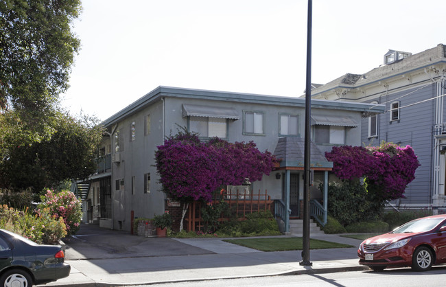 284 N 3rd St in San Jose, CA - Foto de edificio - Building Photo