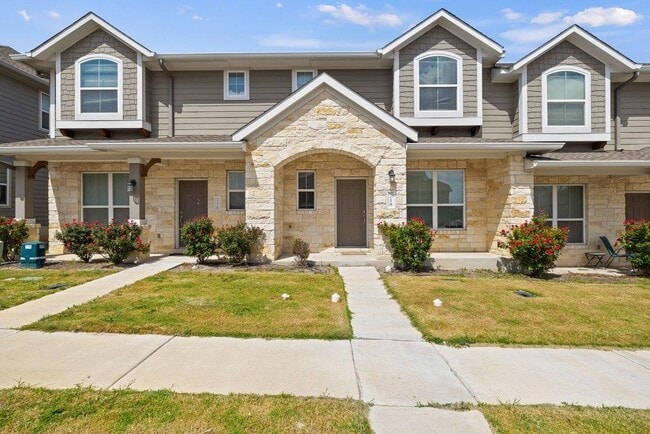 718 Tinton Falls Ln in Pflugerville, TX - Building Photo - Building Photo