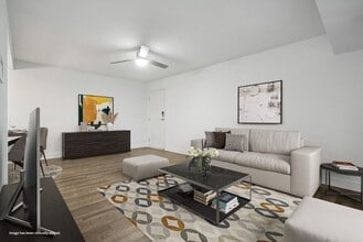 Satyr Hill Apartments in Parkville, MD - Building Photo - Building Photo