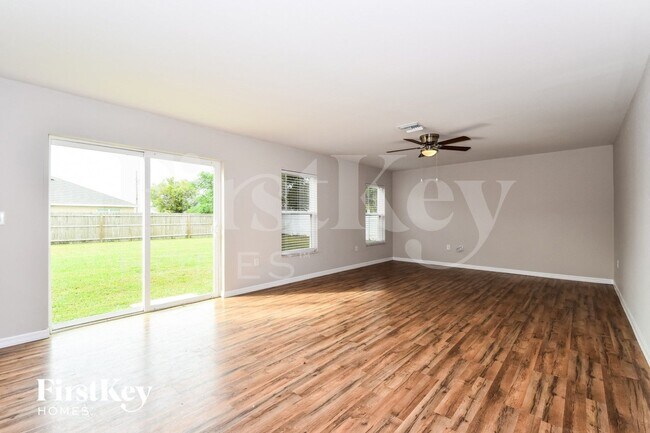 1414 SW 11th St in Cape Coral, FL - Building Photo - Building Photo