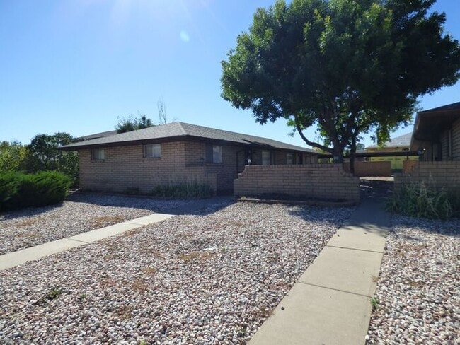 1838 E 16th St in Loveland, CO - Building Photo - Building Photo