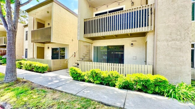 property at 432 Edgehill Ln