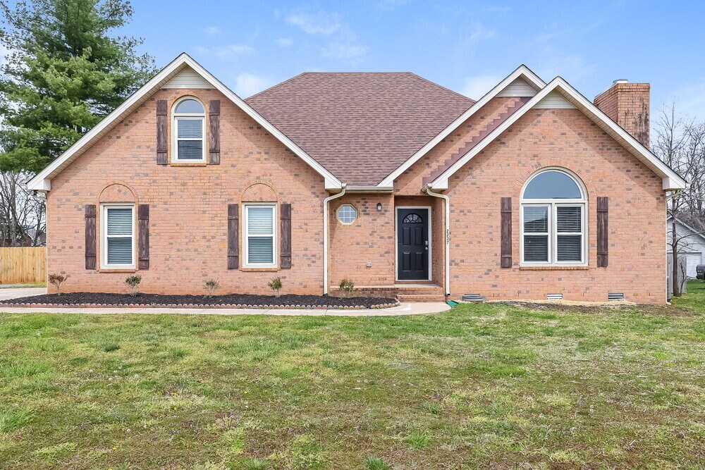 2237 Red Mile Rd in Murfreesboro, TN - Building Photo