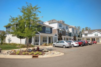 The Cottages in East Lansing, MI - Building Photo - Building Photo