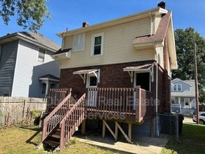 5347 Hunter Ave in Norwood, OH - Building Photo - Building Photo