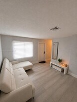 1032 NW 6th Ave in Fort Lauderdale, FL - Building Photo