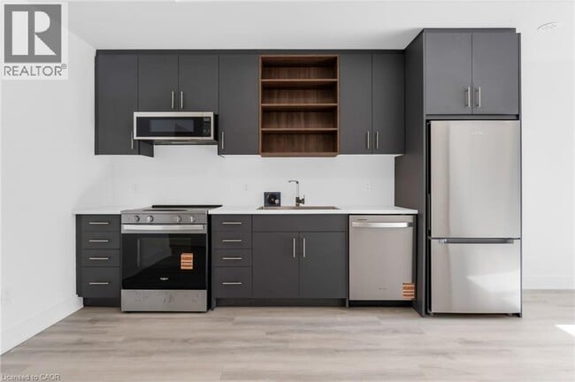 property at 88 EVERETT Cmn