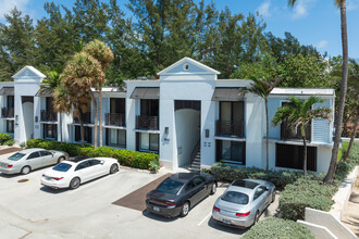 Oceanage in Fort Lauderdale, FL - Building Photo - Building Photo