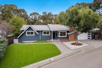 2566 Lancaster Rd in Hayward, CA - Building Photo - Building Photo