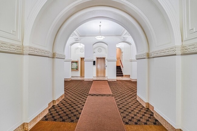 2787 John F. Kennedy Blvd in Jersey City, NJ - Building Photo - Building Photo