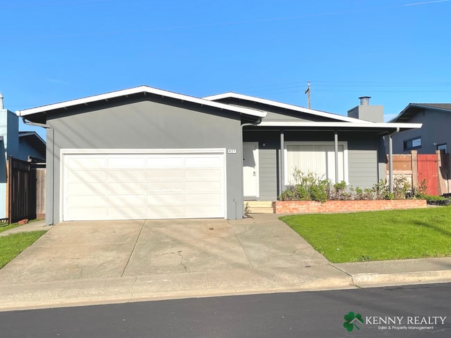property at 437 Gardenside Ave
