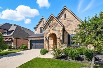 4983 Stornoway Dr in Flower Mound, TX - Building Photo - Building Photo