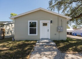 4825 5th St N in St. Petersburg, FL - Building Photo