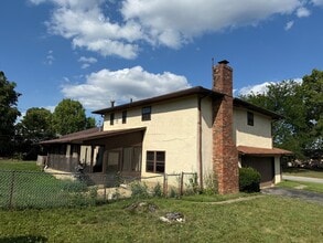 1239 Bradshire Dr in Columbus, OH - Building Photo - Building Photo