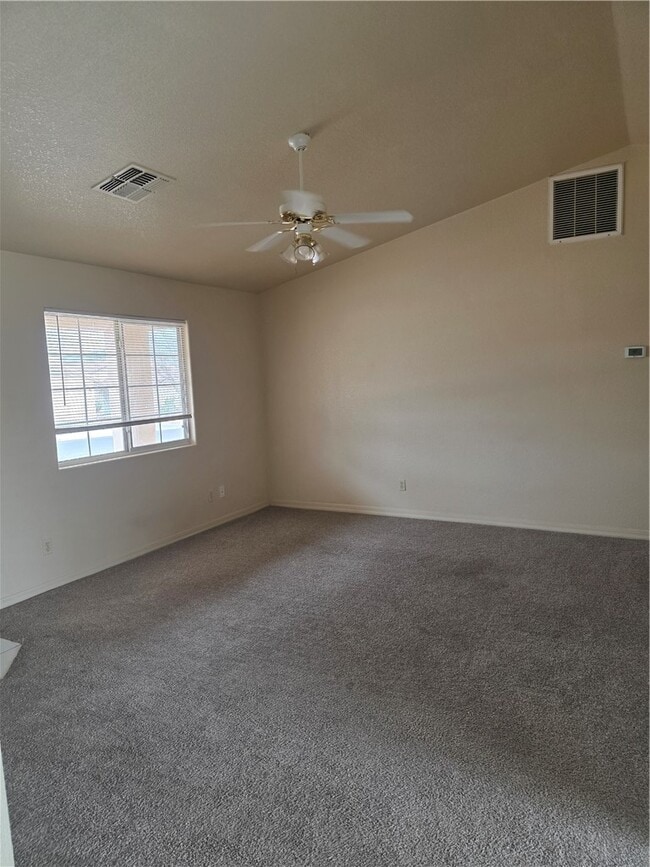 3284 N Jewel St in Kingman, AZ - Building Photo - Building Photo