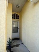 3350 Lake Tiny Cir in Orlando, FL - Building Photo - Building Photo