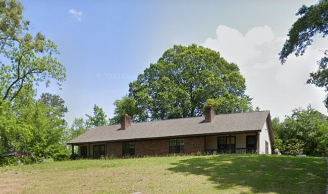 property at 410 Riverside Dr