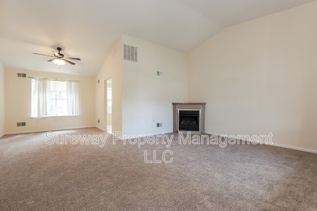 1042 A Canterbury Dr in Manchester Township, NJ - Building Photo - Building Photo