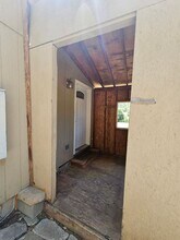 7909 E Antelope Rd in Eagle Point, OR - Building Photo - Building Photo