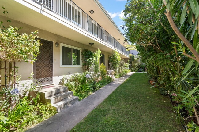 property at 1517 Harvard St