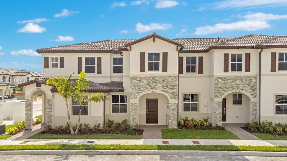 2805 SE 26th Ave in Homestead, FL - Building Photo