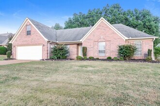 4184 Destin Dr in Olive Branch, MS - Building Photo - Building Photo